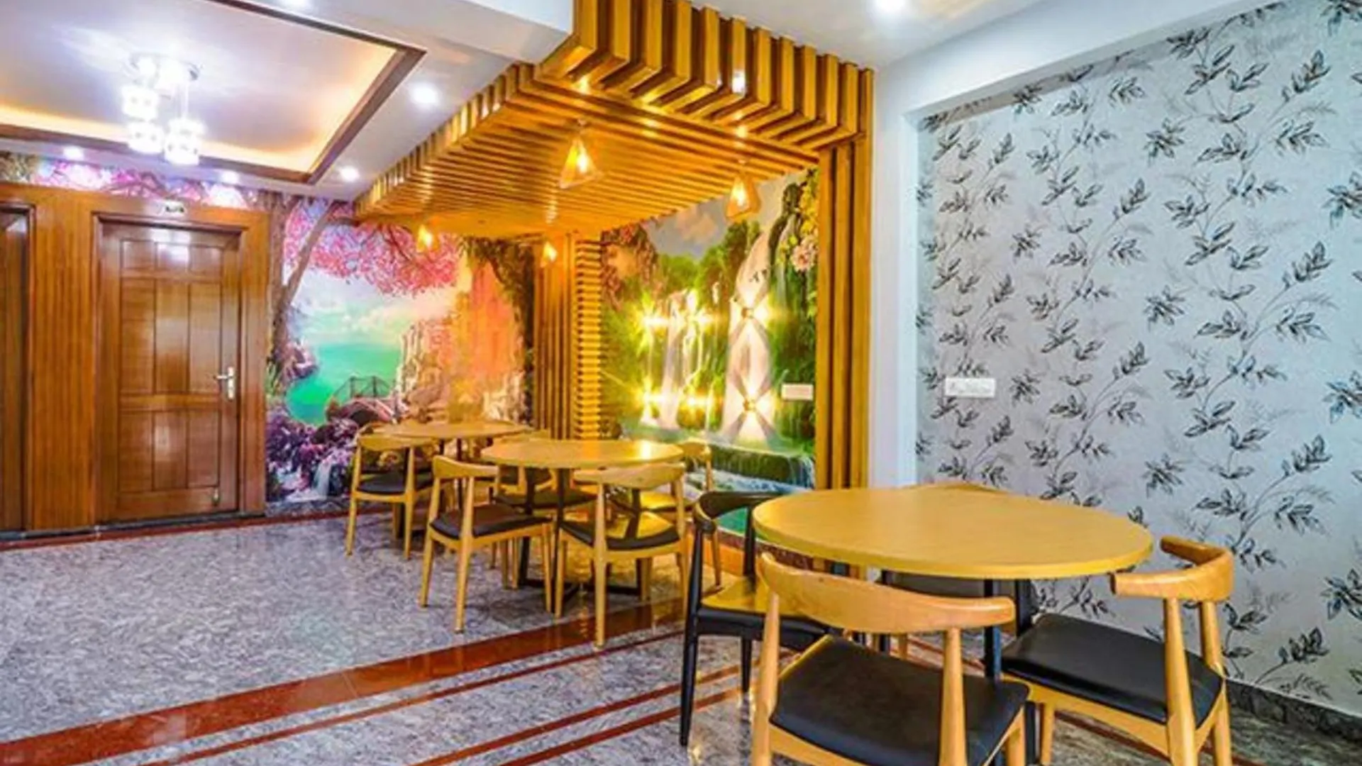 גורגאון Fabhotel Star Corporate Suite מלון
